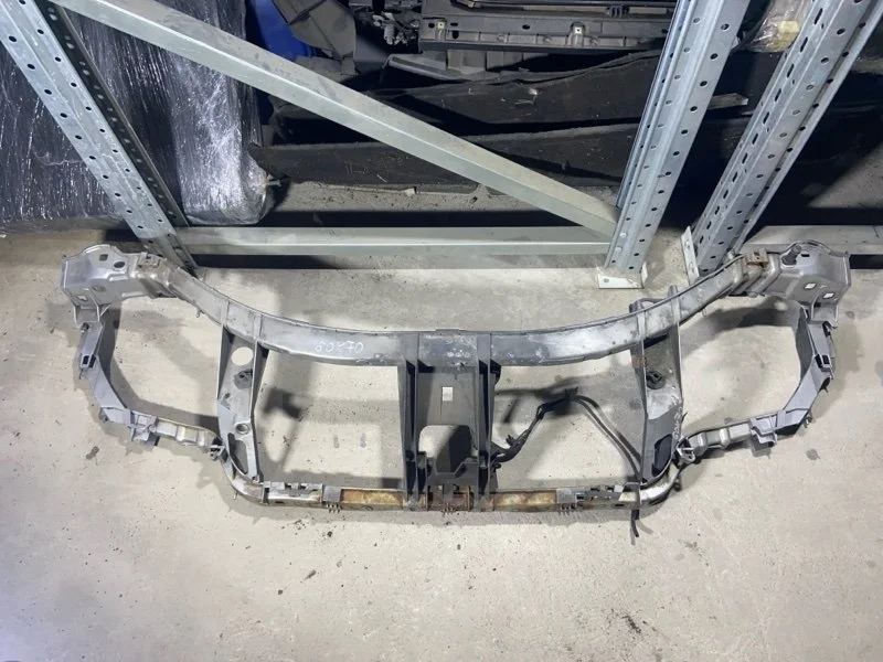 Панель передняя (телевизор) Ford Mondeo 4 (07-14)