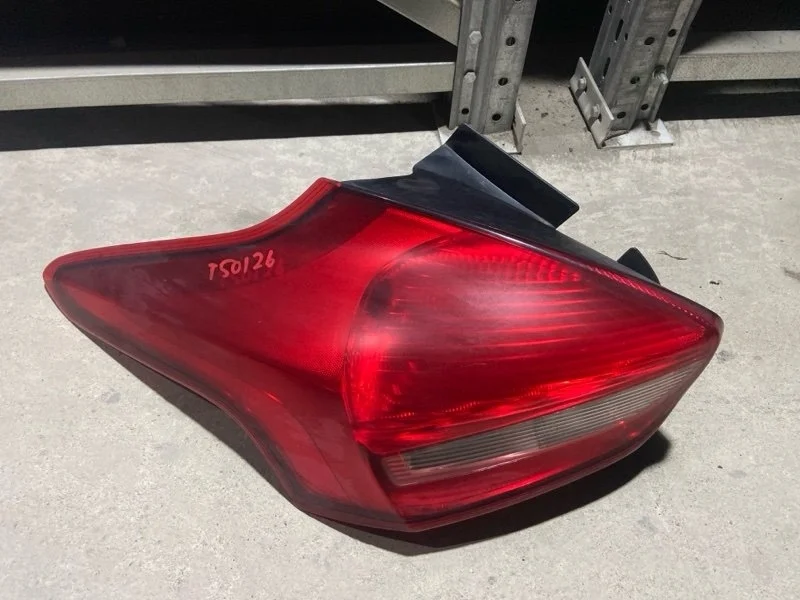 Светодиодный фонарь задний Левый Ford Focus 3