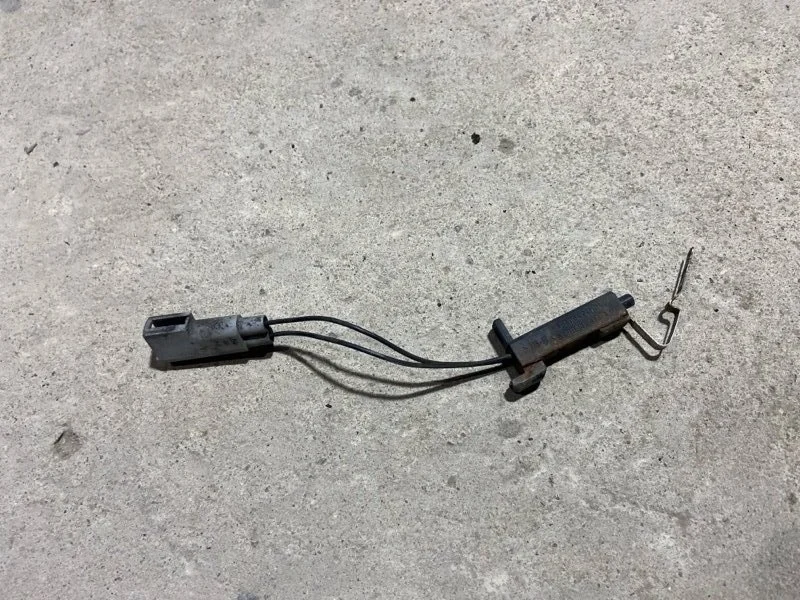 Датчик температуры воздуха Ford Focus 2 (04-08)