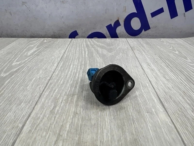 Датчик положения коленвала FORD FOCUS 2009