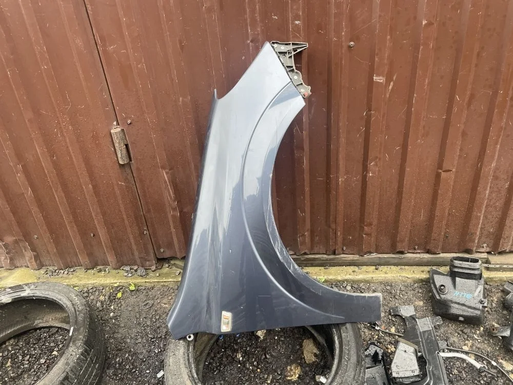 крыло переднее правое opel astra h