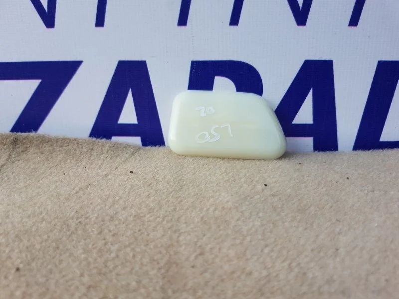 Крышка форсунки фароомывателя правая INFINITI JX35