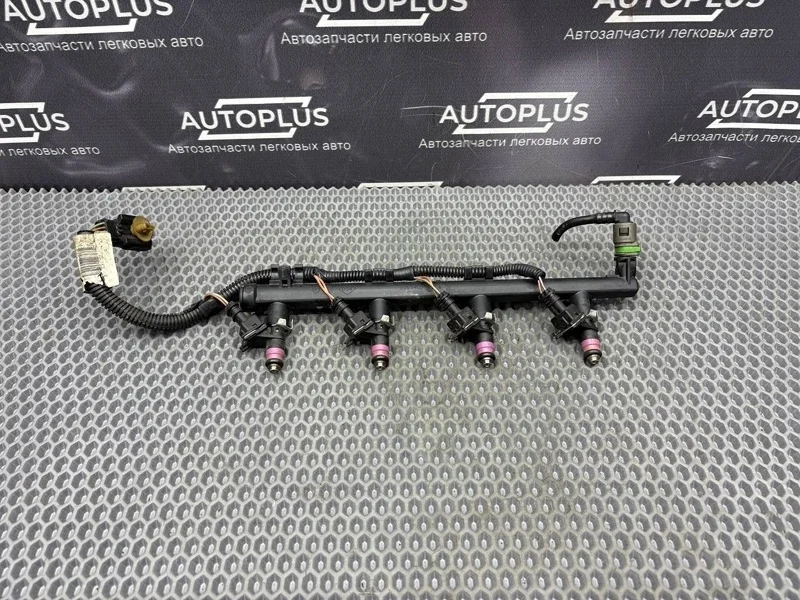 Топливная рампа Renault Megane 2007 8200135504 СЕДАН K4M812