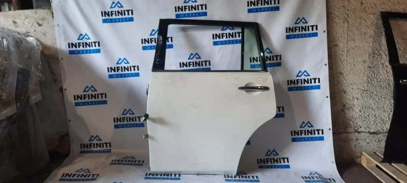 Дверь задняя левая INFINITI QX80 Z62 VK56VD
