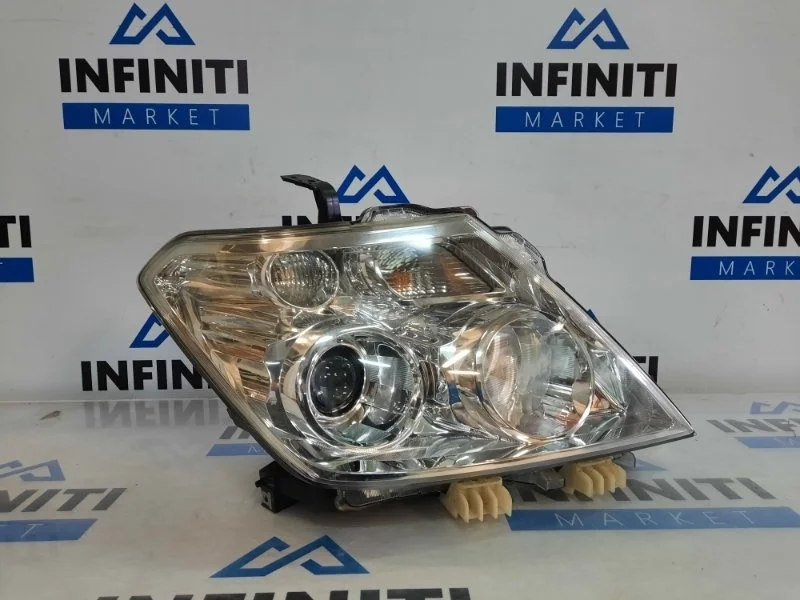 Фара передняя правая NISSAN Patrol Y62 2010