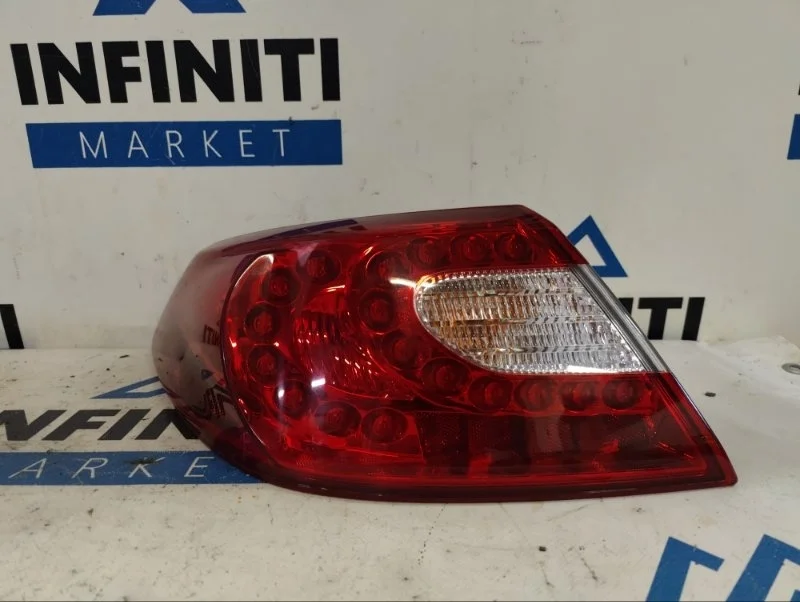 Фонарь в крыло задний левый INFINITI M37 Y51