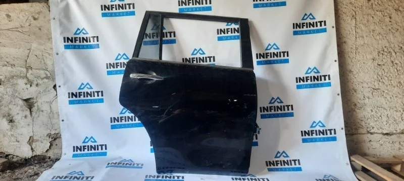 Дверь задняя правая INFINITI QX80 Z62 VK56VD
