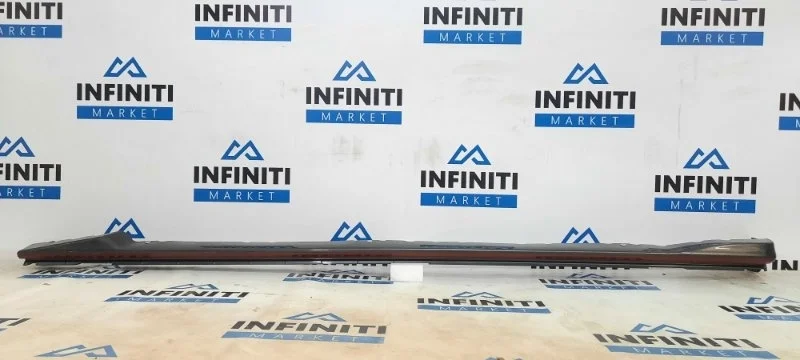 Подножка порог накладка порога внешняя левая