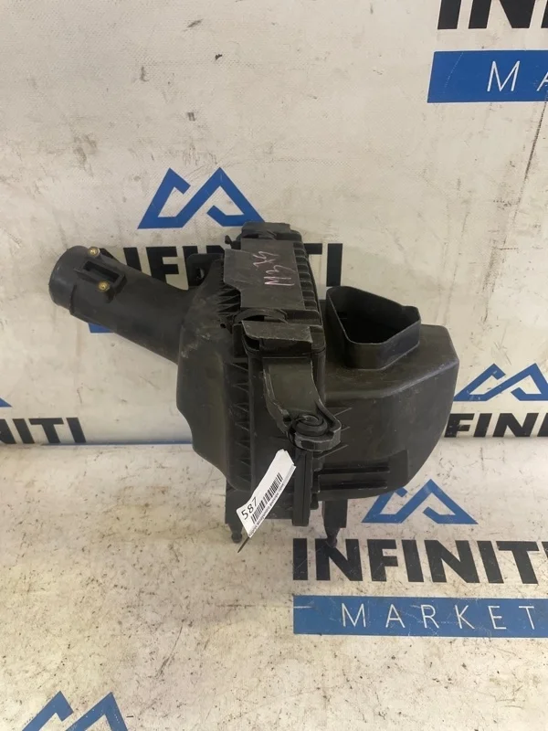 Корпус воздушного фильтра правый INFINITI M37 Y51