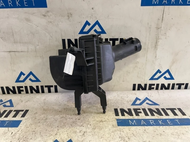Корпус воздушного фильтра левый INFINITI M37 Y51