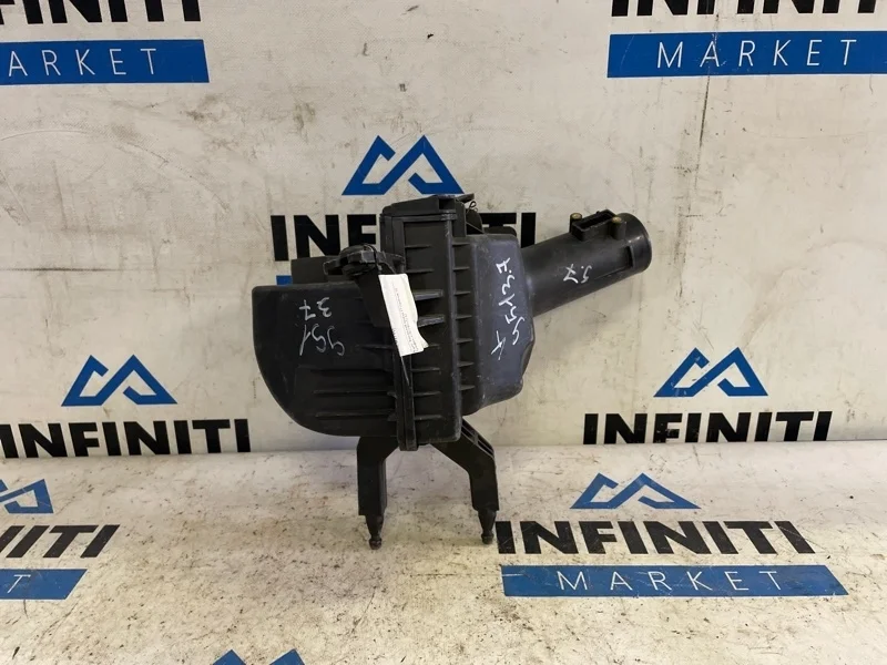 Корпус воздушного фильтра левый INFINITI M37 Y51