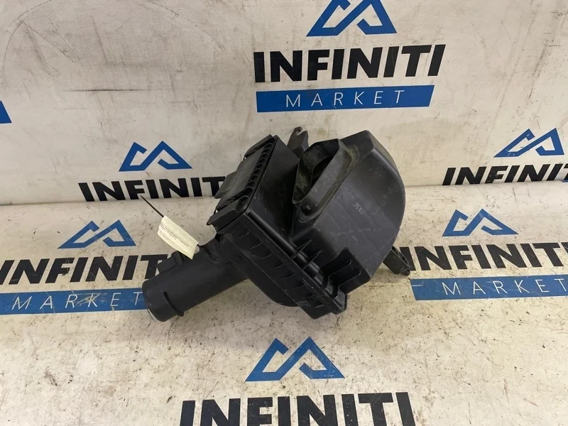Корпус воздушного фильтра левый INFINITI M37 Y51