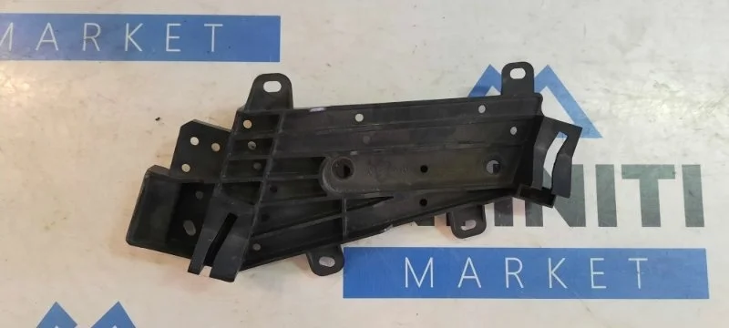 Кронштейн направляющая фары левый INFINITI Q70 Y51