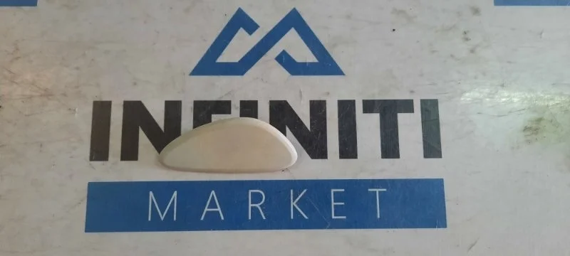 Крышка форсунки фароомывателя левая INFINITI QX70