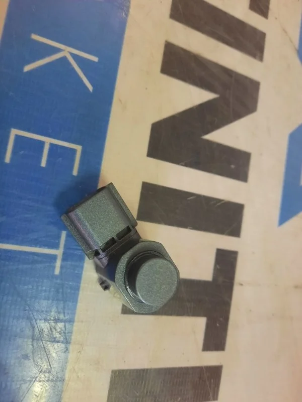 Парктроник INFINITI Q50 V37