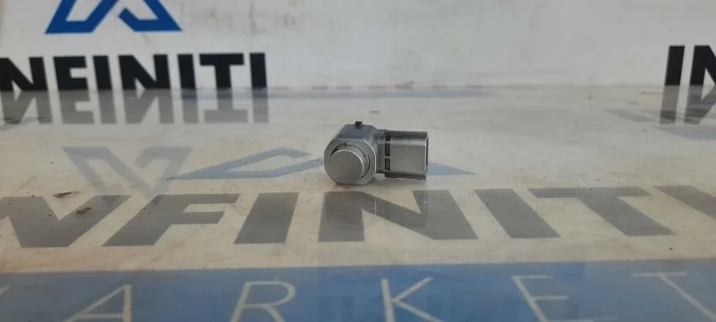 Парктроник задний INFINITI Q50 V37 2015