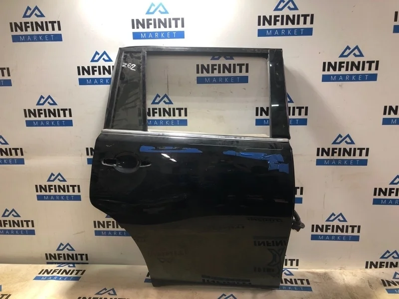 Дверь задняя правая INFINITI QX80 Z62 VK56VD