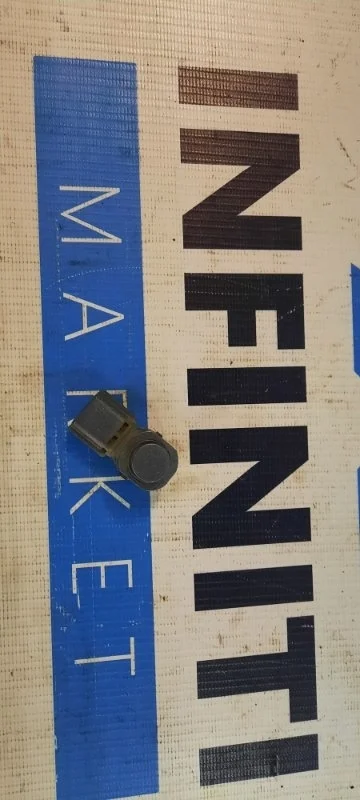 Парктроник INFINITI Q50 V37