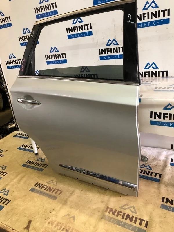 Дверь задняя правая INFINITI QX60 L50 VQ35DE