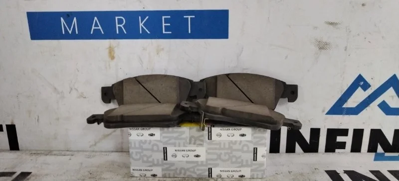 Колодки тормозные передние INFINITI EX25 J50