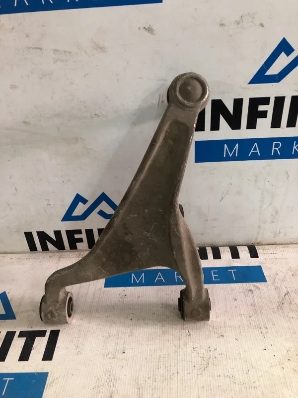 Рычаг подвески задний левый INFINITI QX70 S51