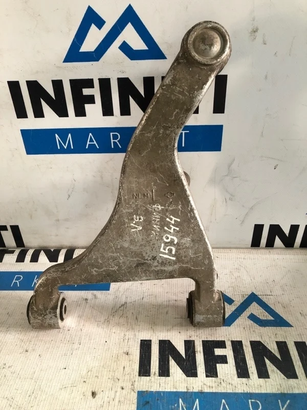 Рычаг подвески задний левый INFINITI fx45 S50 S50