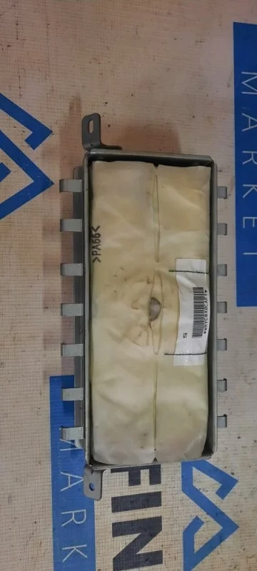 Подушка безопасности в торпеду INFINITI QX56 Z62