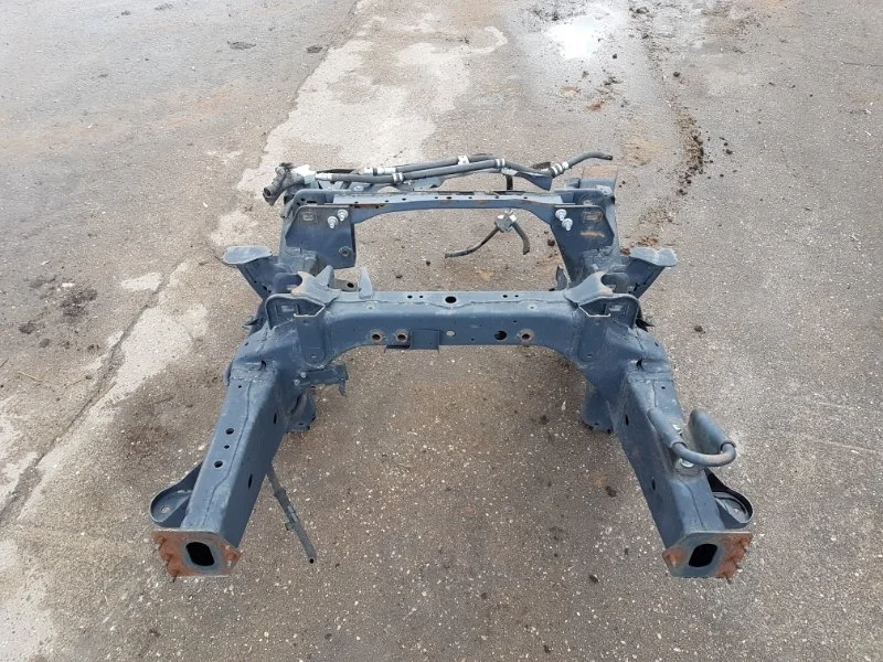 Рама (передняя часть) передняя INFINITI QX80 Z62