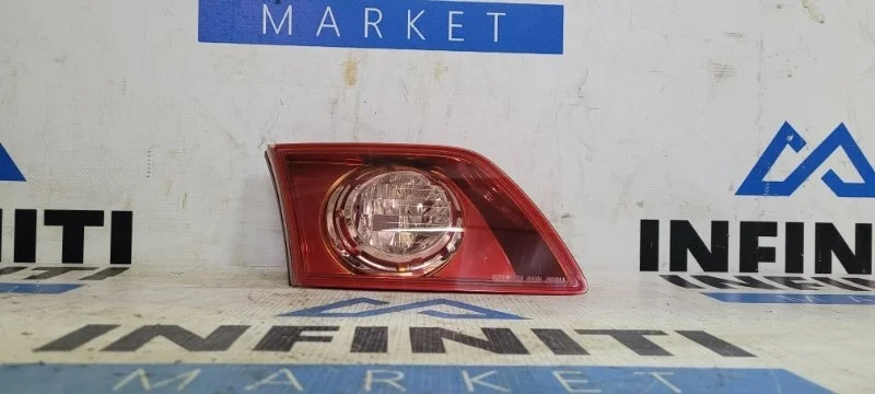 Фонарь в крышку багажника задний левый INFINITI
