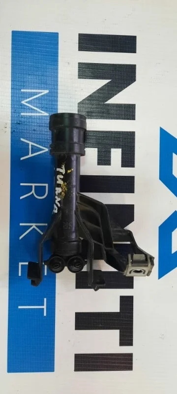 Форсунка омывателя фар правая NISSAN teana J32