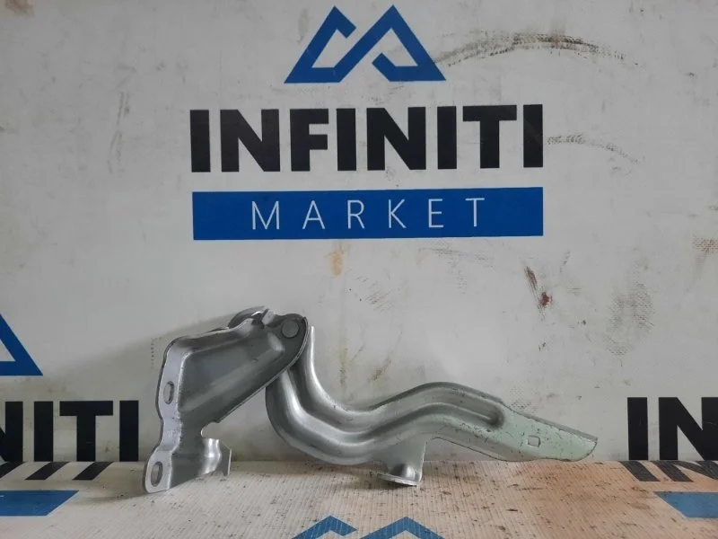 Петля крышки багажника задняя правая NISSAN