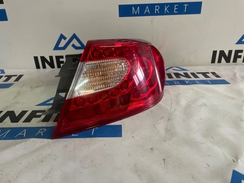 Фонарь в крыло задний правый INFINITI M37 Y51