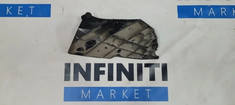 Кронштейн бампера верхний передний левый INFINITI