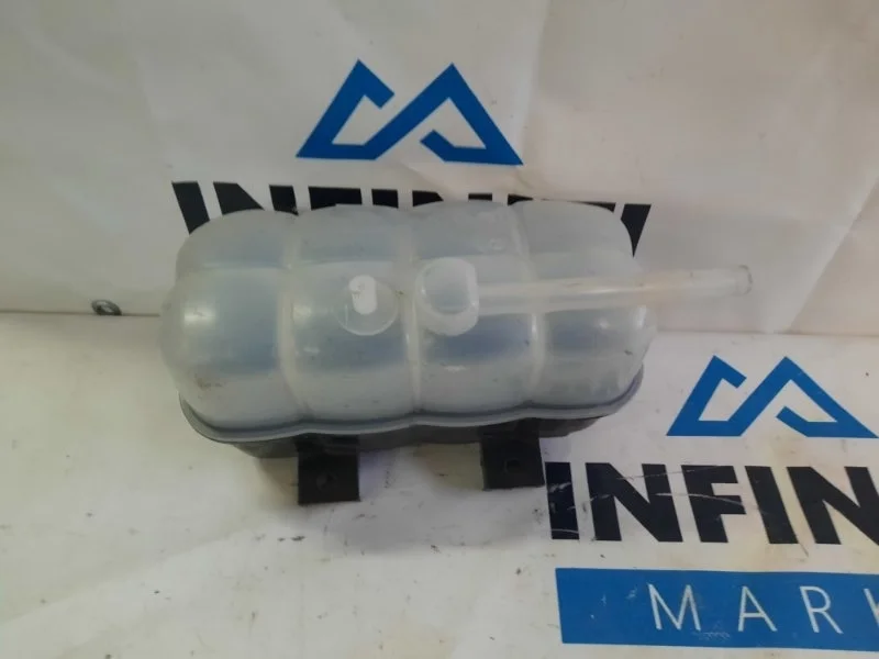 Бачок расширительный передний INFINITI QX80 Z62