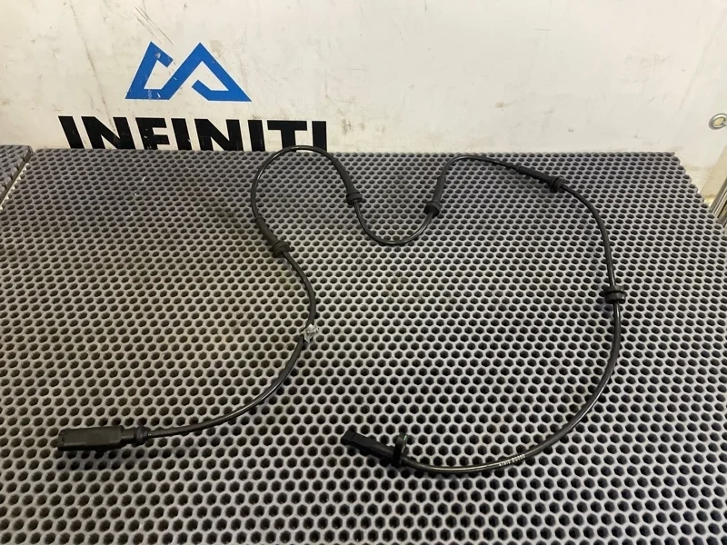 Датчик ABS АБС противозаносной системы передний