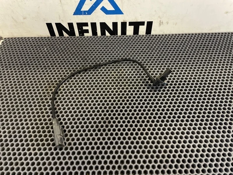 Датчик ABS АБС противозаносной системы задний