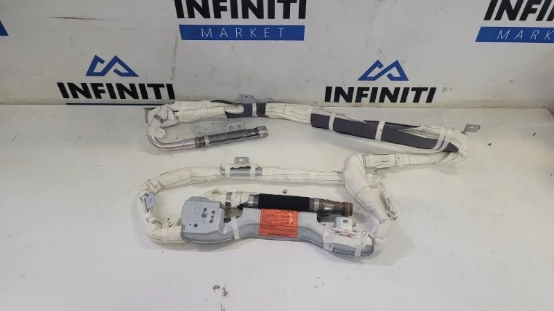 Шторка безопасности левая INFINITI QX80 Z62 VK56VD