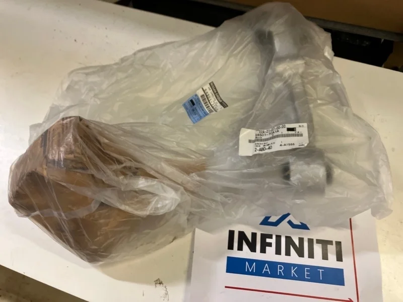 Рычаг подвески нижний передний левый INFINITI QX70