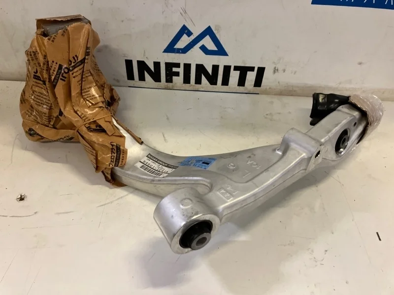 Рычаг подвески нижний передний левый INFINITI QX70