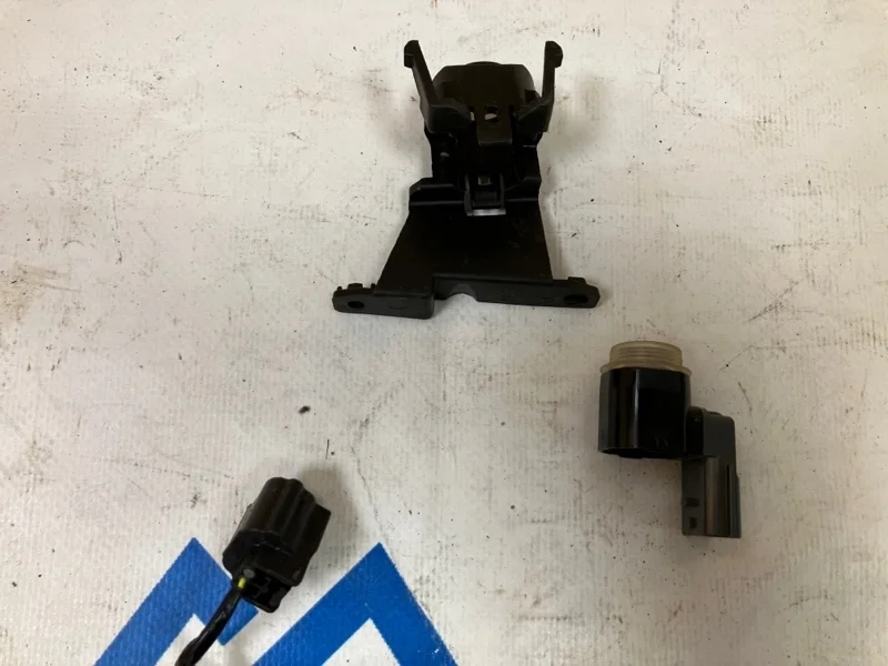 Парктроник INFINITI QX80 Z62