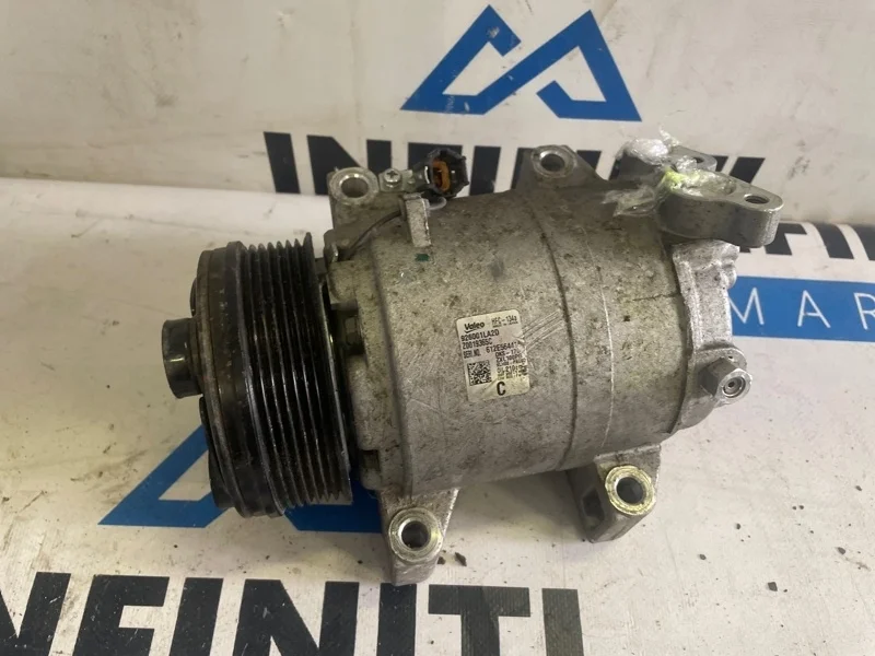 Компрессор кондиционера NISSAN PATROL Y62