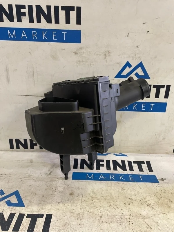 Корпус воздушного фильтра правый INFINITI Q70 Y51