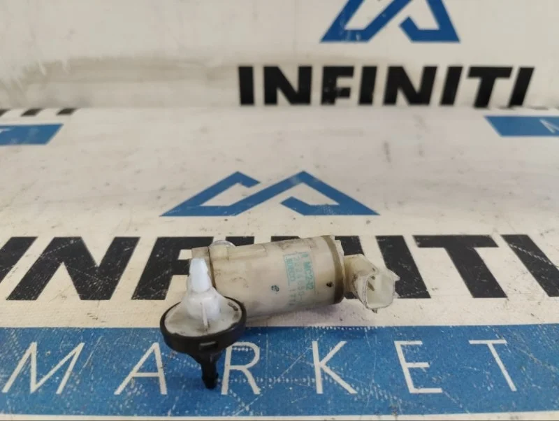 Моторчик омывателя лобового стекла INFINITI FX30D