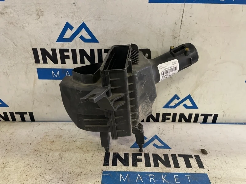 Корпус воздушного фильтра левый INFINITI M37 Y51