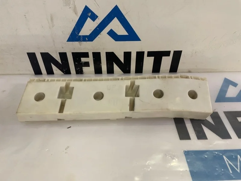 Кронштейн бампера задний правый INFINITI QX70 S51