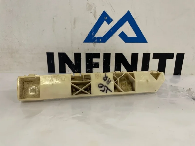 Кронштейн бампера задний правый INFINITI EX37 J50