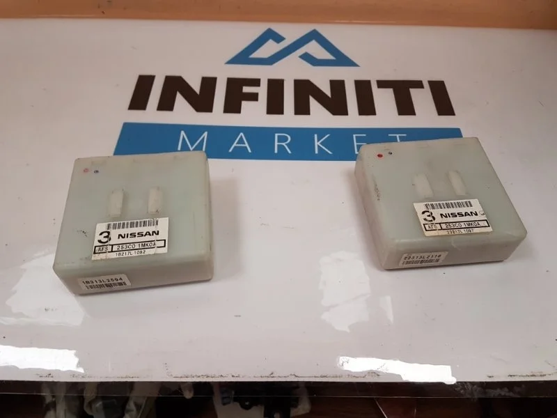 Блок управления светом INFINITI Q70 Y51 VQ37HR