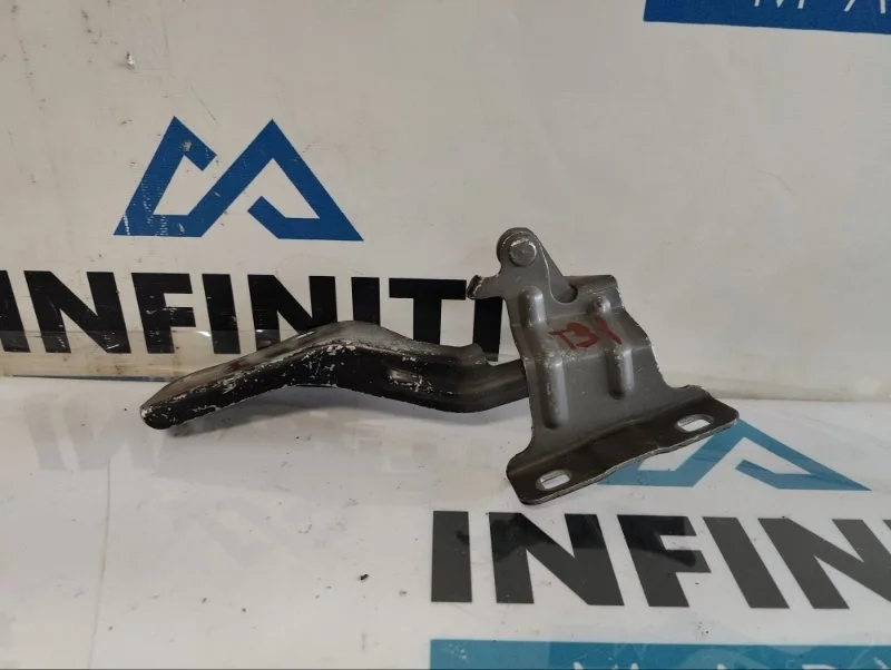 Петля капота левая Nissan X-trail T31