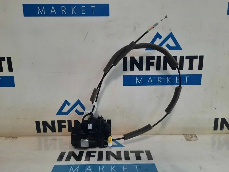 Замок двери передний левый INFINITI QX70 S51