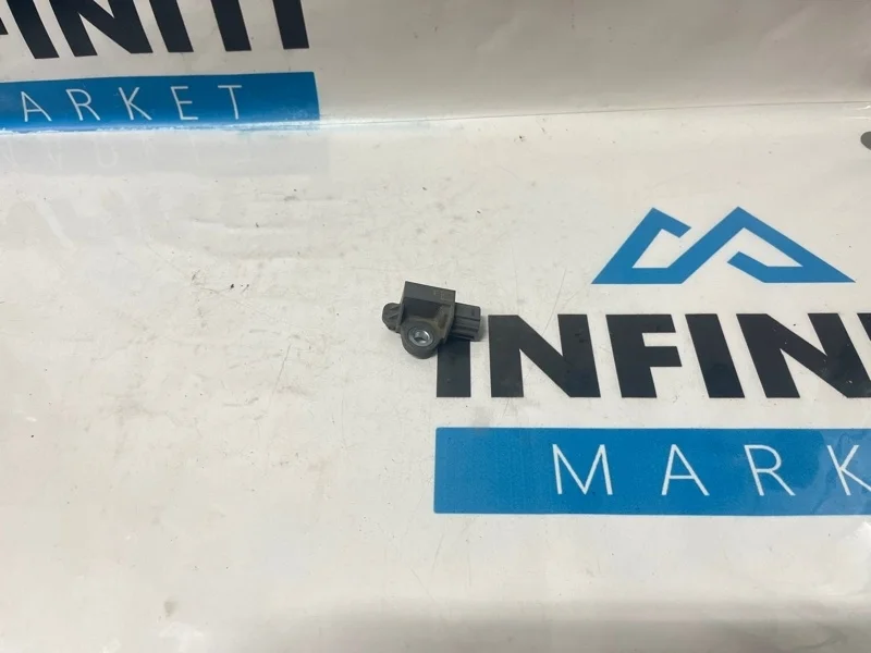 Датчик удара подушки безопасности AirBag NISSAN